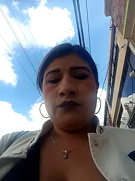 Snapshot of Hannahcandyy chatting on February 2025 02:57:02 PM Hannahcandyy online show from February 2025 02:57:02 PM