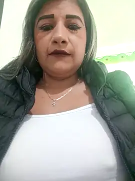 Snapshot of Hannahcandyy chatting on March 2025 08:43:02 PM Hannahcandyy online show from March 2025 08:43:02 PM