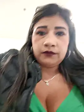 Snapshot of Hannahcandyy chatting on March 2025 08:40:01 PM Hannahcandyy online show from March 2025 08:40:01 PM