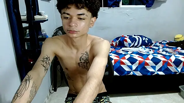 Snapshot of Lovebeng_ chatting on February 2025 06:30:01 AM Lovebeng online show from February 2025 06:30:01 AM