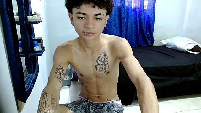 Snapshot of Lovebeng_ chatting on March 2025 06:55:01 PM Lovebeng online show from March 2025 06:55:01 PM