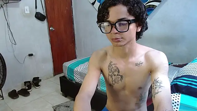 Snapshot of Lovebeng_ chatting on March 2026 05:16:02 PM Lovebeng online show from March 2026 05:16:02 PM