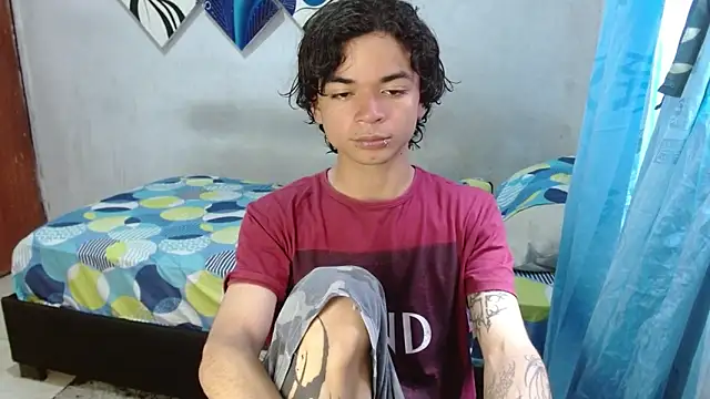 Snapshot of Lovebeng_ chatting on April 2026 08:06:01 PM Lovebeng online show from April 2026 08:06:01 PM