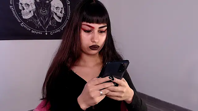 Little-Lucifer online show from November 2025 08:31:01 PM