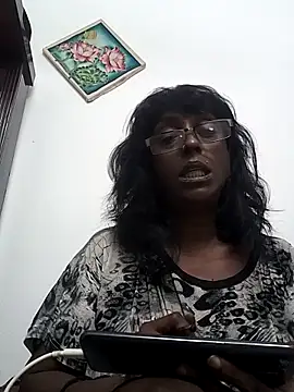 Snapshot of mamakarma1403 chatting on February 2025 06:15:02 PM mamakarma1403 online show from February 2025 06:15:02 PM
