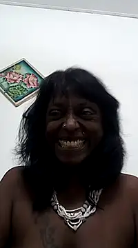 Snapshot of mamakarma1403 chatting on February 2025 02:40:01 AM mamakarma1403 online show from February 2025 02:40:01 AM