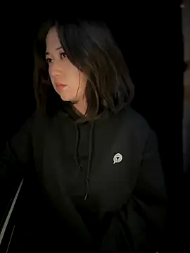 Snapshot of JoyFulLicss chatting on October 2025 01:03:02 AM JoyFulLicss online show from October 2025 01:03:02 AM