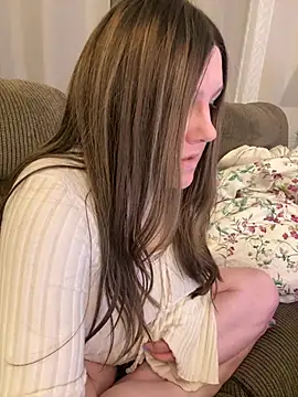 Snapshot of PuckBunny17 chatting on April 2026 03:45:01 AM PuckBunny17 online show from April 2026 03:45:01 AM