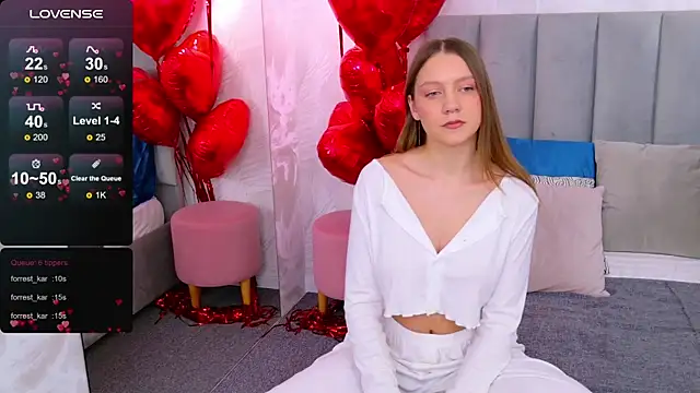 Snapshot of AliceBrayan chatting on February 2025 08:27:02 AM AliceBrayan online show from February 2025 08:27:02 AM