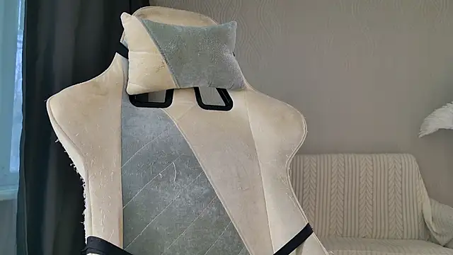 Snapshot of Miss_Mia_Murr chatting on March 2026 04:28:02 AM Miss Mia Murr online show from March 2026 04:28:02 AM