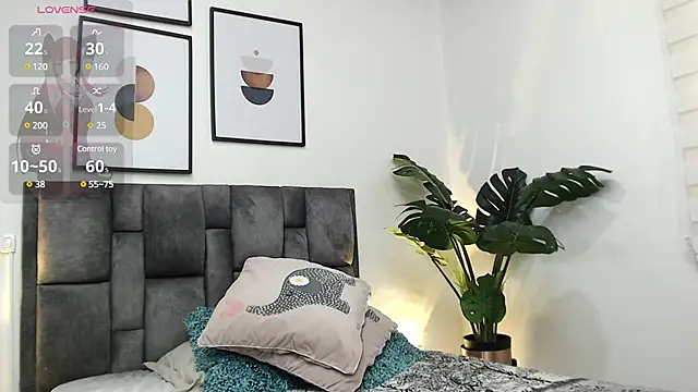 samy l online show from December 2024 05:08:01 PM