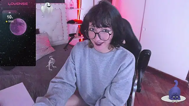 Snapshot of Ghosty_Doll chatting on January 2025 11:46:01 PM Ghosty Doll online show from January 2025 11:46:01 PM