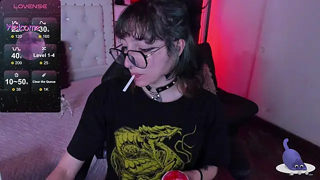 Snapshot of Ghosty_Doll chatting on January 2025 07:06:01 PM Ghosty Doll online show from January 2025 07:06:01 PM