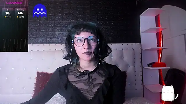 Snapshot of Ghosty_Doll chatting on March 2025 11:12:01 PM Ghosty Doll online show from March 2025 11:12:01 PM