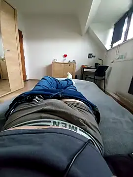 pascalino100 online show from February 2025 09:32:02 AM