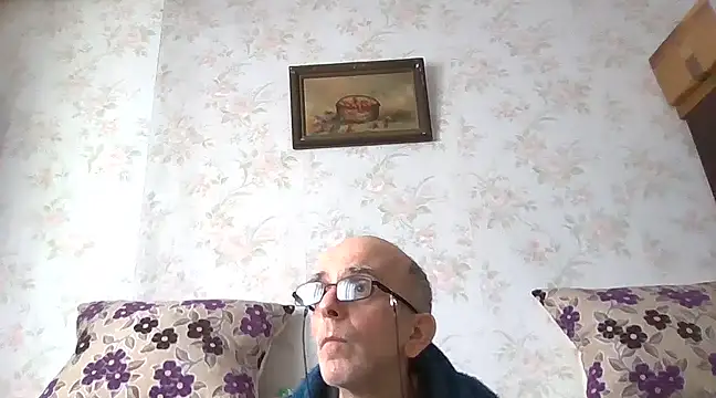 mariusica1xh online show from March 2025 11:42:02 AM