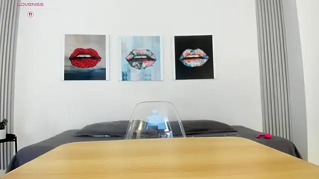 Angela donnato online show from March 2026 03:43:01 AM