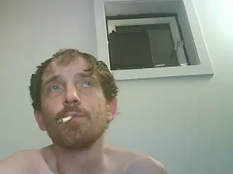 PocoLoco420 online show from February 2026 03:15:01 AM