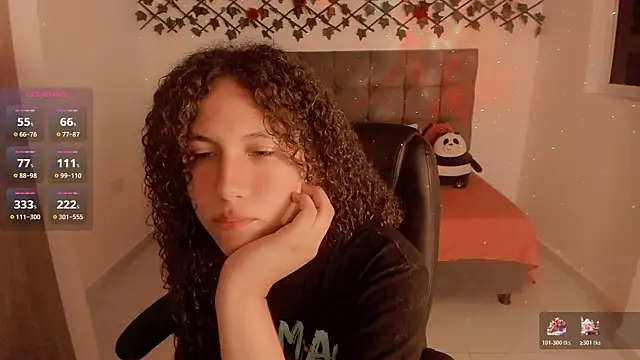 Snapshot of Lilith_Miller21 chatting on November 2025 07:19:02 PM Lilith Miller21 online show from November 2025 07:19:02 PM