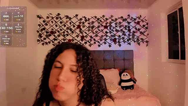 Snapshot of Lilith_Miller21 chatting on November 2025 07:49:02 PM Lilith Miller21 online show from November 2025 07:49:02 PM