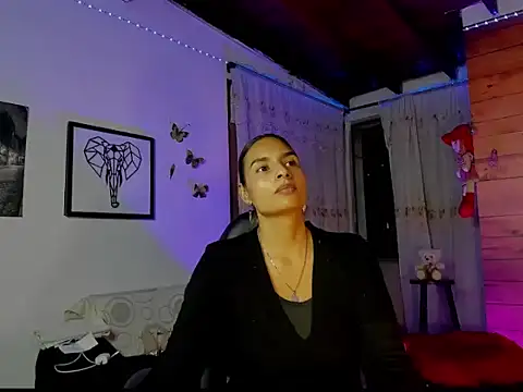 mykaelahoney online show from February 2026 04:53:02 AM