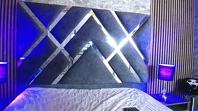 Snapshot of bellatrix25 chatting on December 2024 07:59:02 PM bellatrix25 online show from December 2024 07:59:02 PM