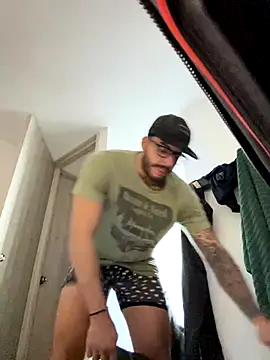 thomas gun online show from November 2025 06:04:02 AM