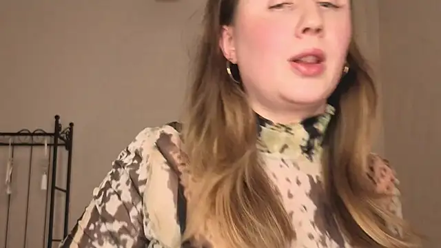 Helens love online show from March 2026 08:39:02 AM