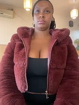 Candy Love 18 online show from November 2025 02:01:01 PM