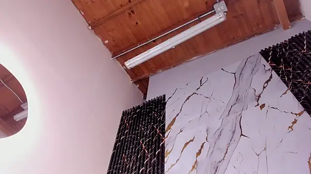 ebony hot1 online show from February 2026 03:18:02 AM