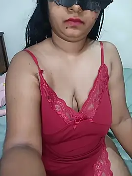 Snapshot of Reesha_99 chatting on July 2026 01:43:02 AM Reesha 99 online show from July 2026 01:43:02 AM