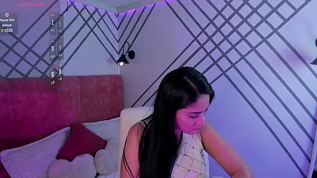 Janne lee online show from December 2024 08:07:01 PM