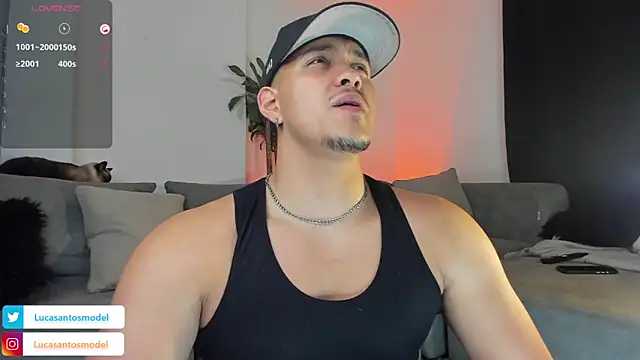 lucasanto  online show from March 2025 04:25:01 AM