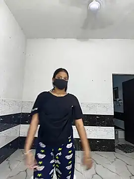 riya190 online show from October 2025 05:22:01 PM