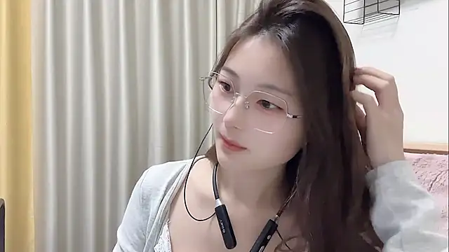 Sweet-Angel999 online show from March 2026 03:17:01 PM