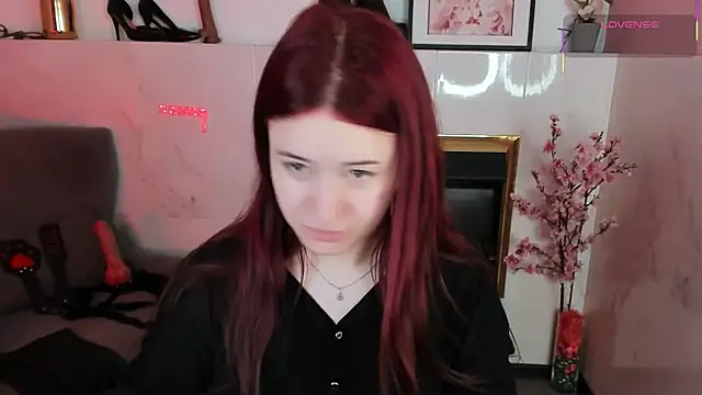 Snapshot of Lily_Moonlight chatting on June 2026 02:56:02 PM Lily Moonlight online show from June 2026 02:56:02 PM