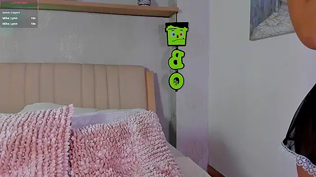 CamilleLynn online show from November 2025 12:45:02 AM