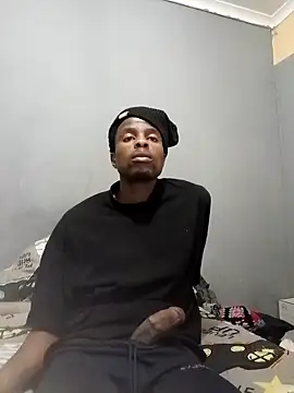 Snapshot of Amazea24 chatting on September 2025 08:34:01 PM Amazea24 online show from September 2025 08:34:01 PM