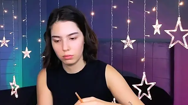 Stacy Gonzales  online show from October 2025 06:23:02 AM