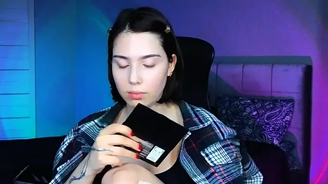 Stacy Gonzales  online show from March 2026 12:41:02 PM