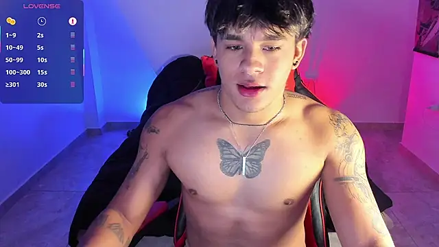 LuciferM Star online show from November 2025 01:37:01 AM