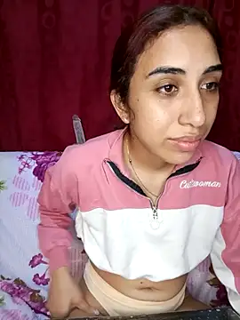 Snapshot of ifeelverywet_andhot chatting on December 2024 06:48:01 PM ifeelverywet andhot online show from December 2024 06:48:01 PM