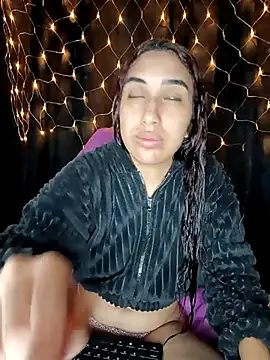 Snapshot of ifeelverywet_andhot chatting on November 2025 06:00:02 AM ifeelverywet andhot online show from November 2025 06:00:02 AM