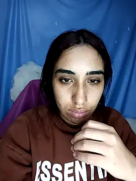 Snapshot of ifeelverywet_andhot chatting on December 2025 10:27:01 PM ifeelverywet andhot online show from December 2025 10:27:01 PM