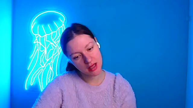 Snapshot of Fantasy_July chatting on January 2025 06:45:01 AM Fantasy July online show from January 2025 06:45:01 AM