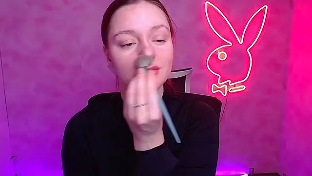 Snapshot of Fantasy_July chatting on February 2025 06:43:01 AM Fantasy July online show from February 2025 06:43:01 AM