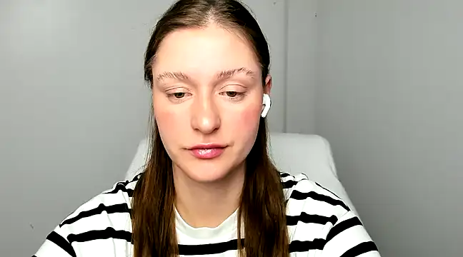 Snapshot of Fantasy_July chatting on February 2025 09:35:02 AM Fantasy July online show from February 2025 09:35:02 AM