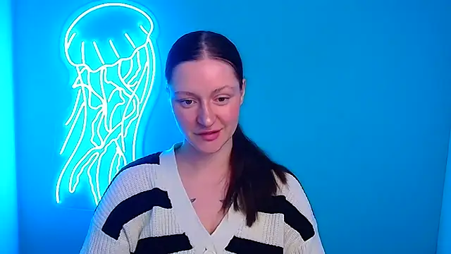 Snapshot of Fantasy_July chatting on February 2025 12:42:01 PM Fantasy July online show from February 2025 12:42:01 PM