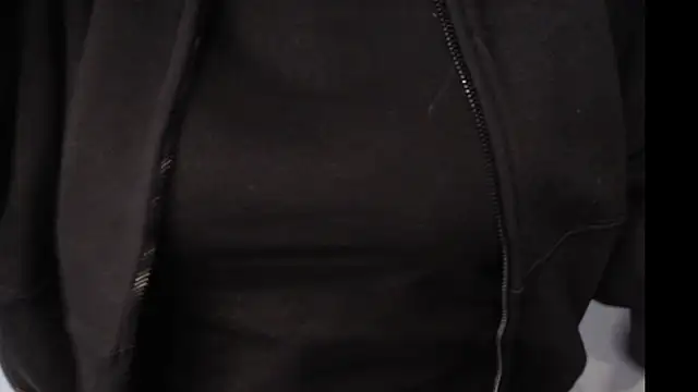 JenniLowen online show from March 2025 10:57:02 AM