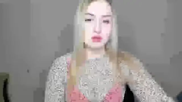 Snapshot of KennaJamess8 chatting on March 2025 04:07:02 PM KennaJamess8 online show from March 2025 04:07:02 PM